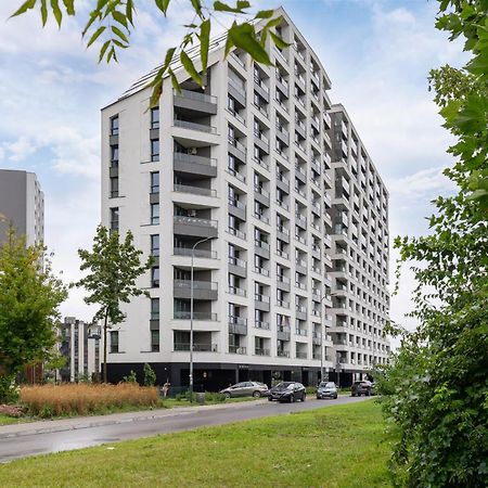 Przestronny Apartament Z Balkonem By Noclegi Renters Krakkó Kültér fotó