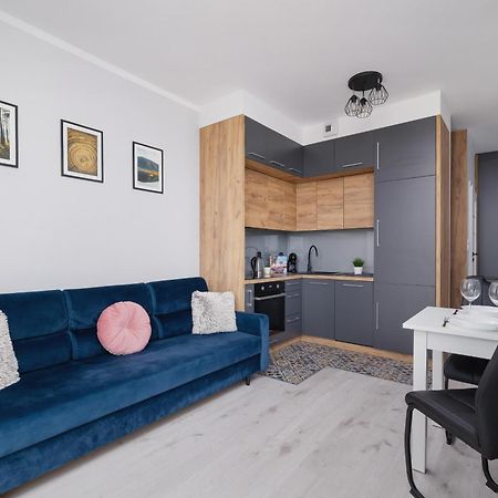 Przestronny Apartament Z Balkonem By Noclegi Renters Krakkó Kültér fotó
