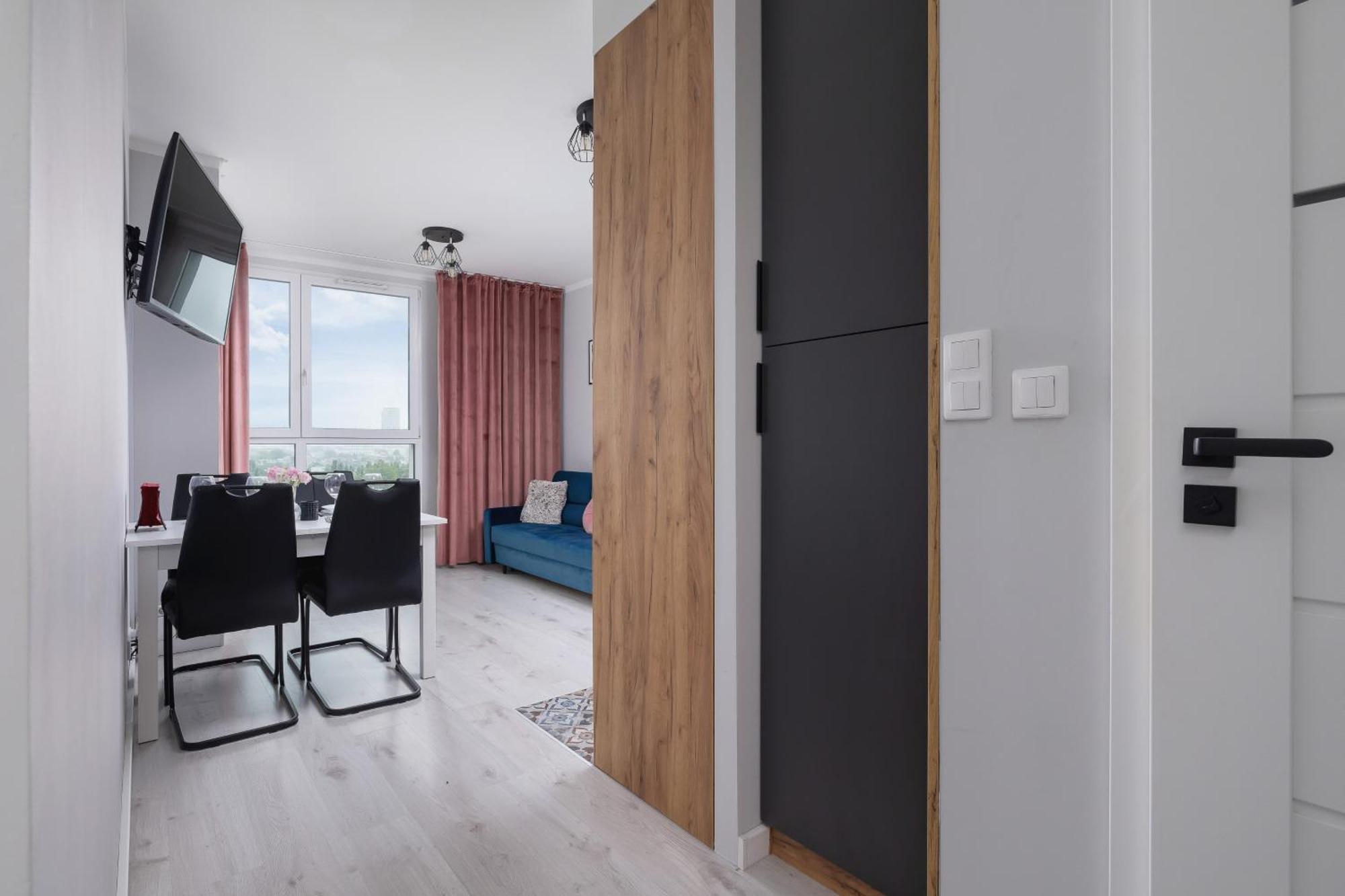 Przestronny Apartament Z Balkonem By Noclegi Renters Krakkó Kültér fotó