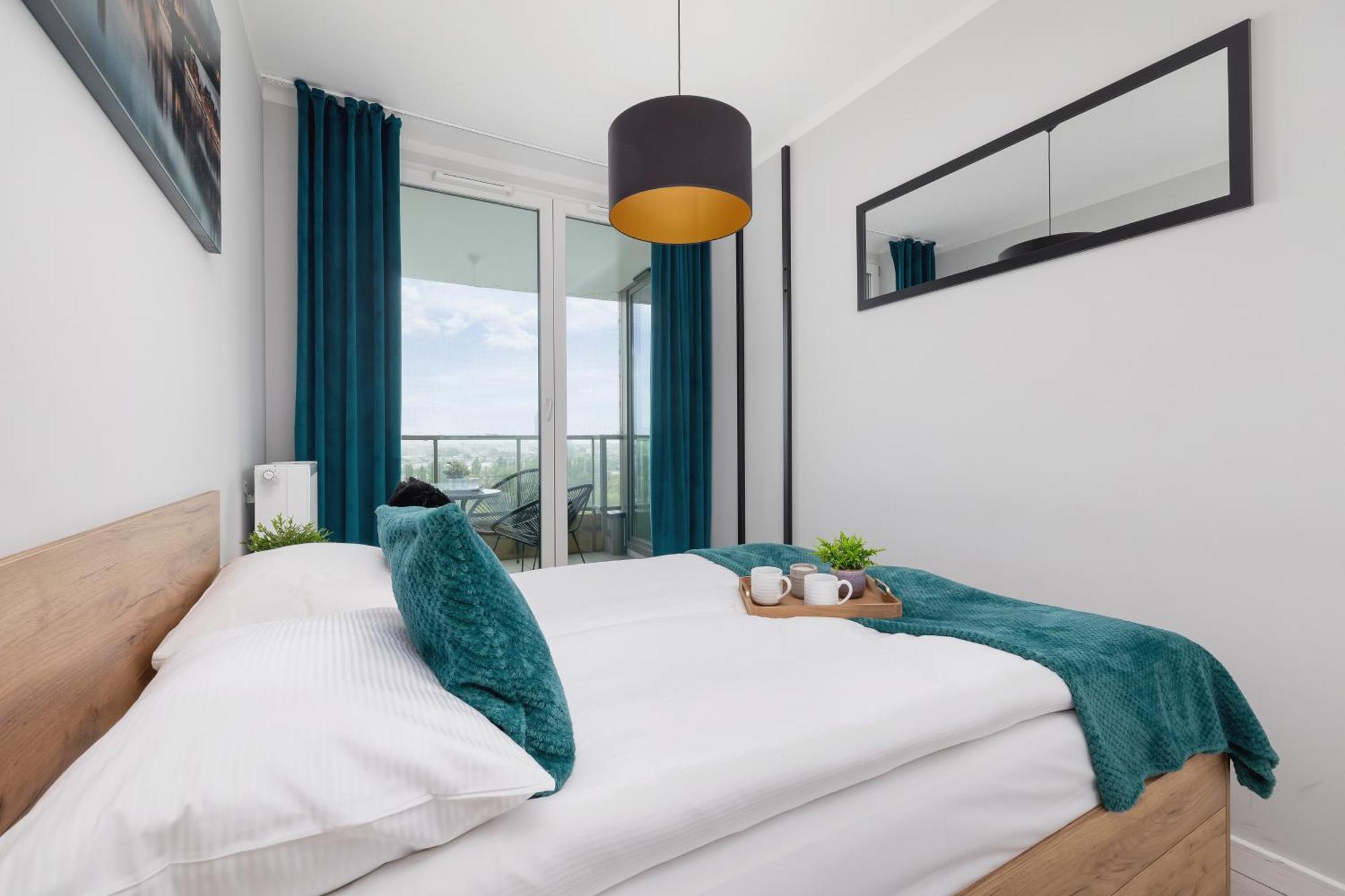 Przestronny Apartament Z Balkonem By Noclegi Renters Krakkó Kültér fotó